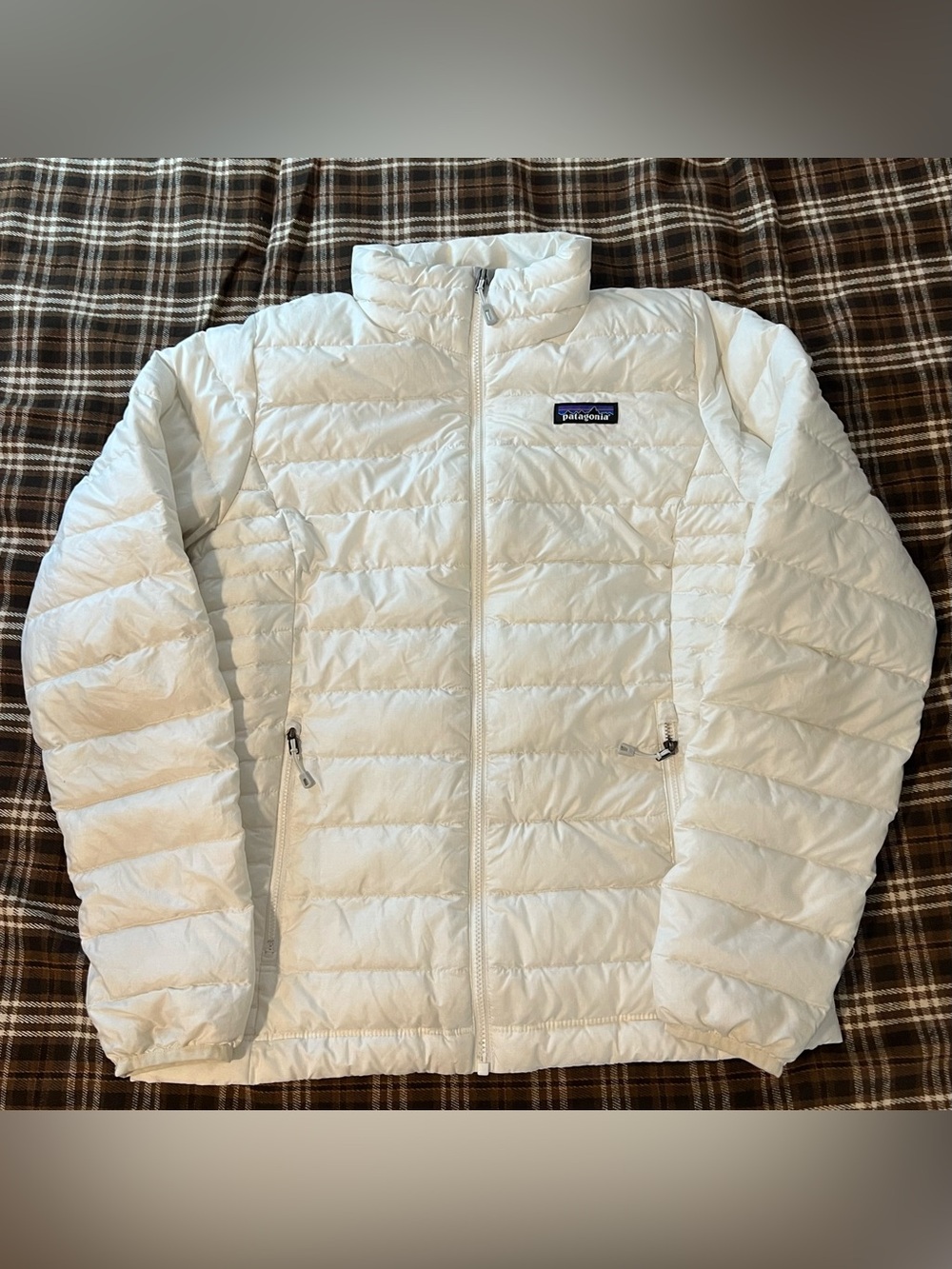 Patagonia Women's S White 800-Fill Goose Down Sweater Quilted Down Puffer Jacket